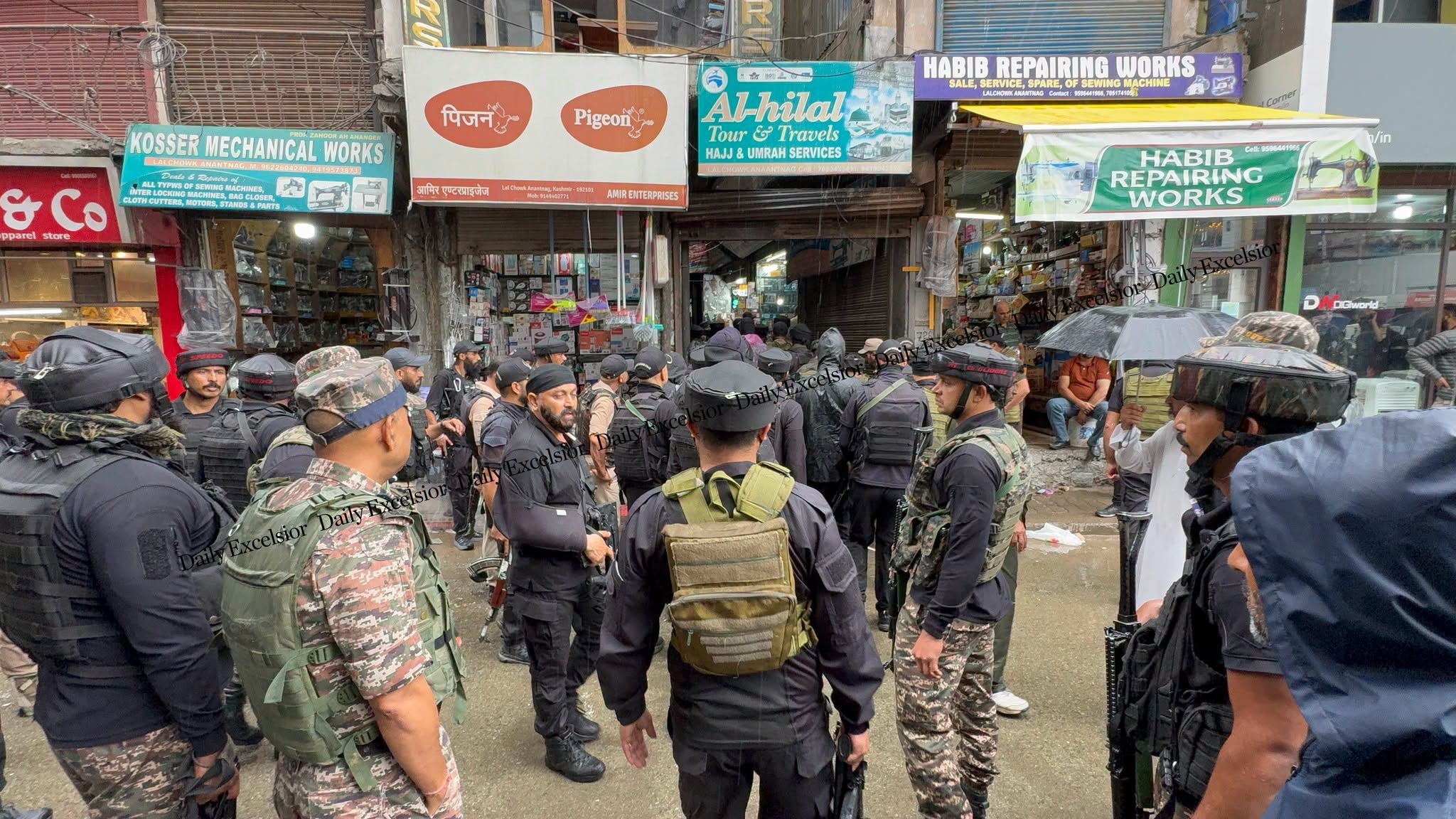 اننت ناگ میں تلاشی آپریشن کے دوران فائرنگ کا تبادلہ ،پولیس اہلکار جاں بحق ، تلاشی آپریشن جاری